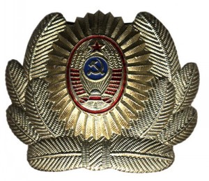 Кокарда рядового и начальствующего состава ― Сержант